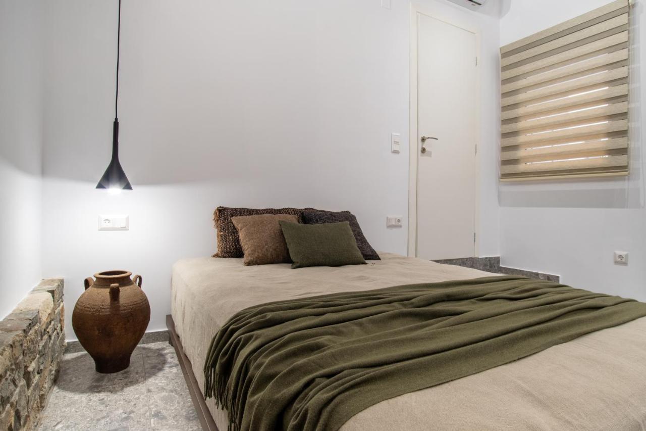 Wave, An Idyllic Seafront Suite By Nirousuites Kokkini Hani Exterior foto